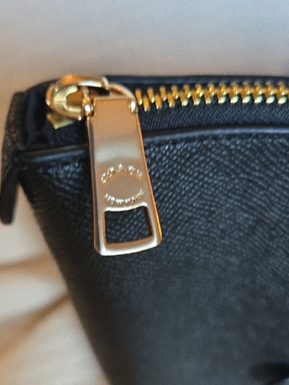 COACH SET! Black Leather Gallery Tote and Matching Wallet - Picture 5 of 8